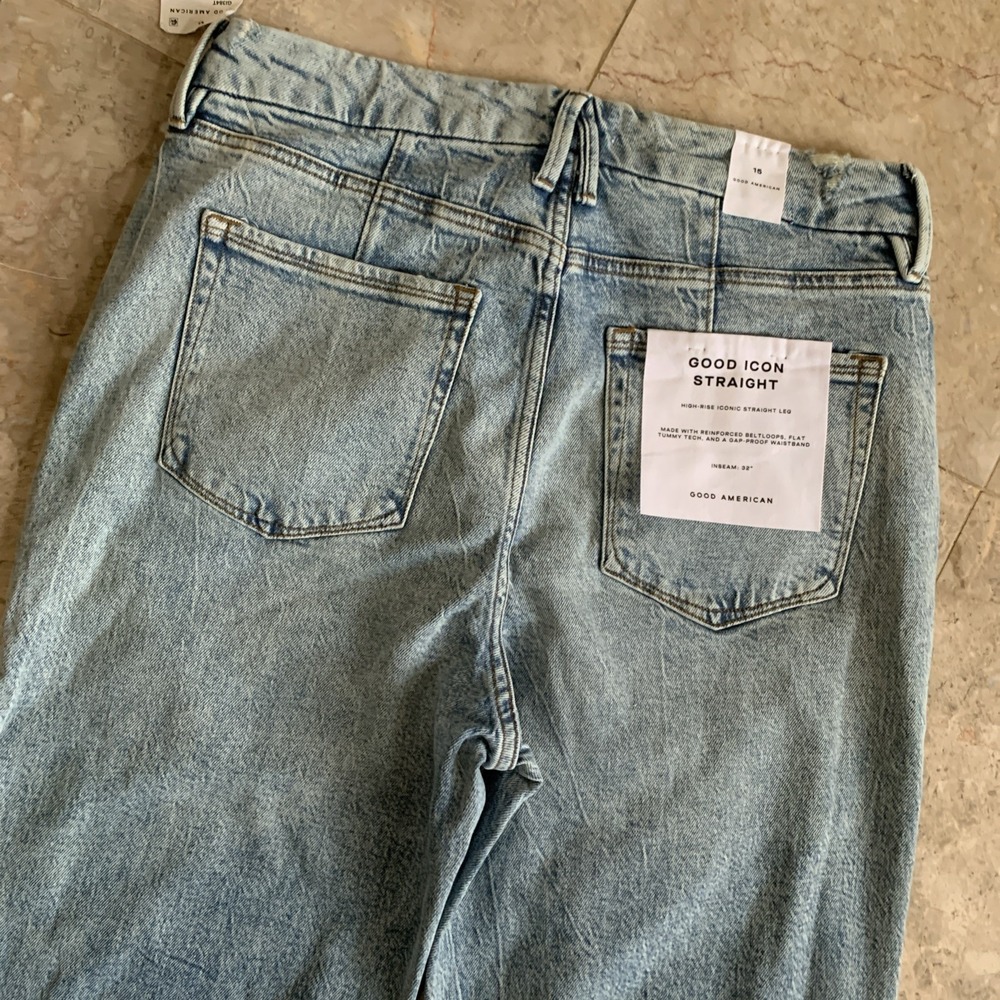 Good American Good Icon Blue High Rise Straight Leg Jeans Size 15 Stretch NWT